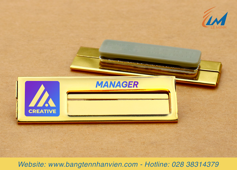 Thẻ tên, bảng tên đeo áo manager
